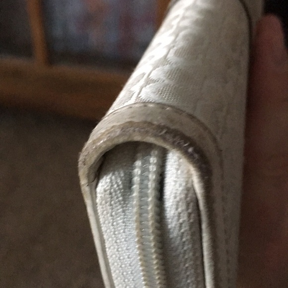 Coach wallets - Picture 8 of 8